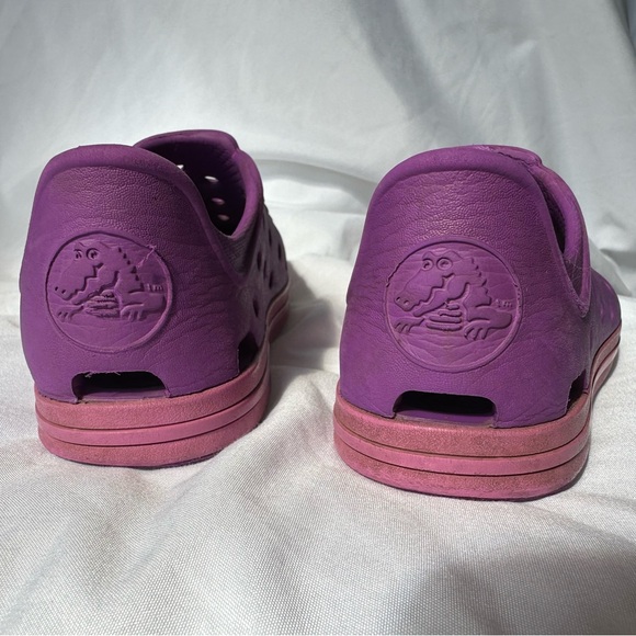 Crocs Unisex Bump-It Low Top Kids Shoes Size 10 - Picture 3 of 4